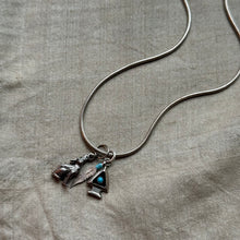 Load image into Gallery viewer, Vintage Sterling Going West Necklace
