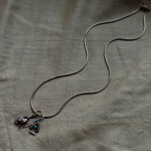 Load image into Gallery viewer, Vintage Sterling Going West Necklace