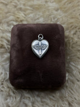 Load image into Gallery viewer, Vintage Sterling Silver Air Force Forget Me Not