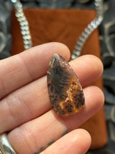 Load image into Gallery viewer, Plume Agate Buckle Chain