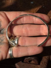 Load image into Gallery viewer, ✺READY TO SHIP✺ Arches Triangle Cuff