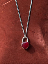 Load image into Gallery viewer, Rosarita Love Lock Necklace
