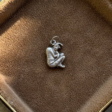 Load image into Gallery viewer, Vintage Sterling Silver Sneaky Jester Charm
