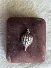 Load image into Gallery viewer, Vintage Sterling Silver Hot Air Balloon Charm

