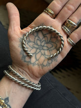Load image into Gallery viewer, Heavy Twist Cuff
