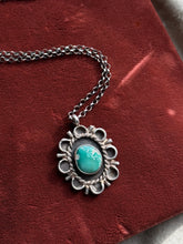 Load image into Gallery viewer, Vintage Sterling Silver Turquoise Flower Necklace

