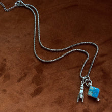 Load image into Gallery viewer, Metal Mano Amulet Necklace
