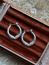 Load image into Gallery viewer, Vintage Sterling Silver Hollow Ram Hoops
