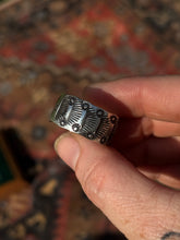 Load image into Gallery viewer, MTS Solar Bloom Band

