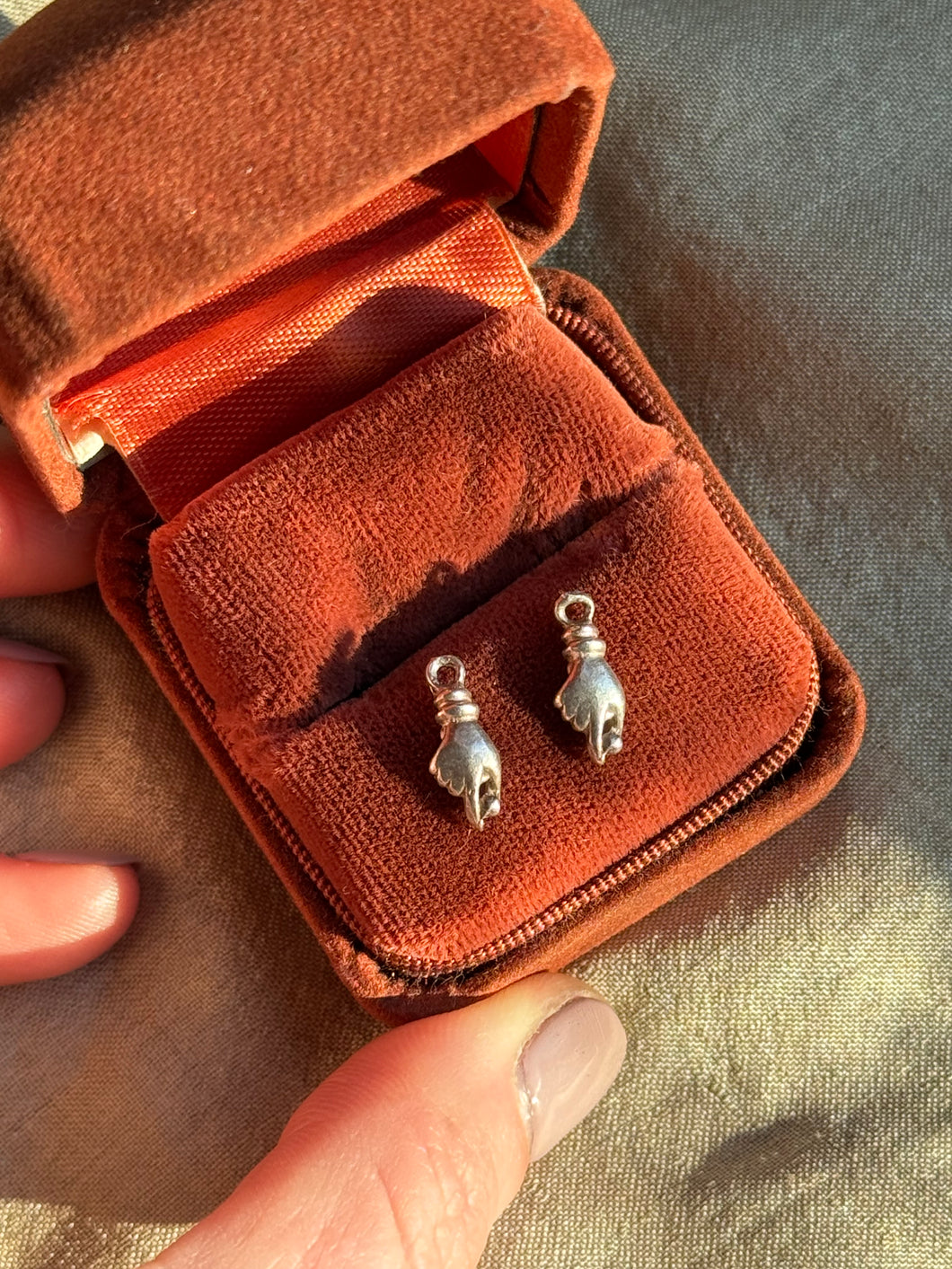 Vintage Sterling Silver Hand & Bead Charm