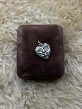 Load image into Gallery viewer, Vintage Sterling Silver God Bless America Forget Me Not
