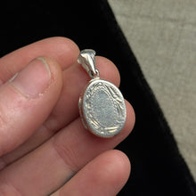 Load image into Gallery viewer, Vintage Sterling Silver Oval Etched Locket
