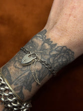 Load image into Gallery viewer, Vintage Sterling Silver Interlocked Curb Chain Padlock Bracelet
