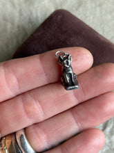 Load image into Gallery viewer, Vintage Sterling Silver Sphinx Cat Charm
