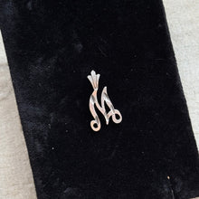 Load image into Gallery viewer, Vintage Sterling Silver ‘M’ Pendant
