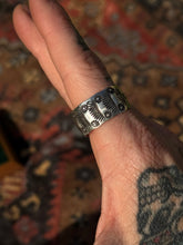 Load image into Gallery viewer, MTS Solar Bloom Band
