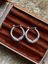 Load image into Gallery viewer, Vintage Sterling Silver Hollow Ram Hoops
