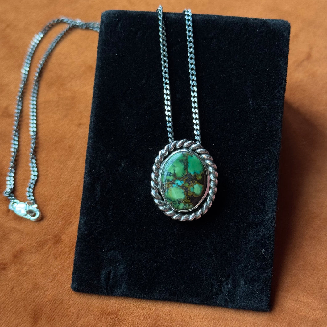 Green Earth Bao Canyon Necklace