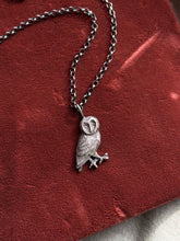 Load image into Gallery viewer, Vintage Sterling Silver Owl Necklace
