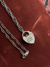 Load image into Gallery viewer, Onyx Heart Lock

