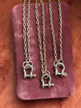 Load image into Gallery viewer, Brass Hardtail Shackle Necklace
