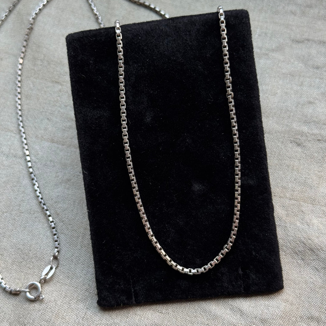 Vintage Sterling Silver Box Chain