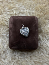 Load image into Gallery viewer, Vintage Sterling Silver Air Force Forget Me Not
