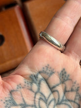 Load image into Gallery viewer, Heavy Twist Hubei Turquoise Ring
