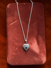 Load image into Gallery viewer, Opal Treasure Necklace
