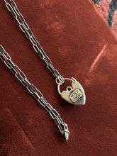 Load image into Gallery viewer, Onyx Heart Lock
