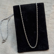 Load image into Gallery viewer, Vintage Sterling Silver dainty Rope Chain
