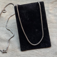 Load image into Gallery viewer, Vintage Sterling Silver Box Chain
