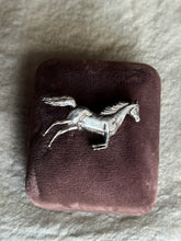 Load image into Gallery viewer, Vintage Sterling Silver Horse Pin
