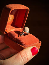 Load image into Gallery viewer, Opal Smokestack Ring
