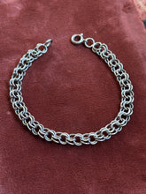 Load image into Gallery viewer, Vintage Sterling Silver Double Link Chain Bracelet
