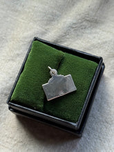 Load image into Gallery viewer, Vintage Sterling Silver Alamo Charm
