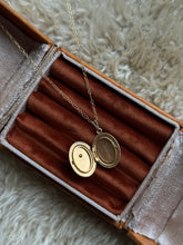 Load image into Gallery viewer, Vintage Gold Tone Opal Daisy Locket Necklace
