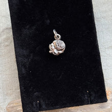 Load image into Gallery viewer, Vintage Sterling Silver Virgin Mary Rose Pendant
