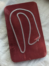 Load image into Gallery viewer, Vintage Sterling Silver Flat Curb Chain
