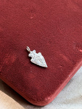 Load image into Gallery viewer, Vintage Sterling Silver Arrowhead Charm

