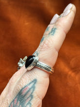 Load image into Gallery viewer, Onyx Sweetheart Ring
