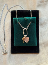 Load image into Gallery viewer, Sweetheart Neck Clutter Necklace
